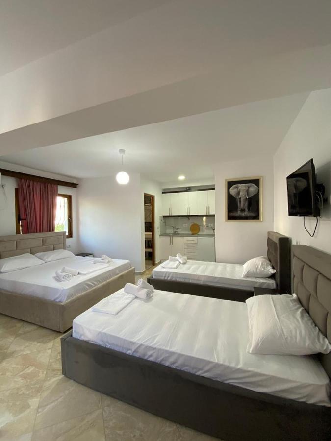Dosti Apartment Ksamil Exteriör bild