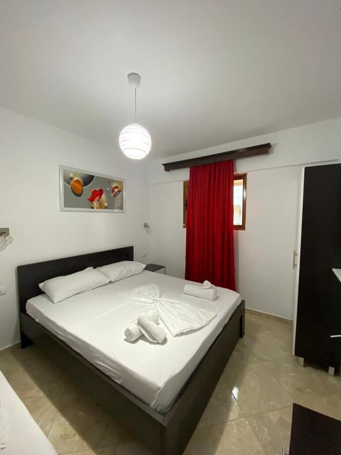 Dosti Apartment Ksamil Exteriör bild